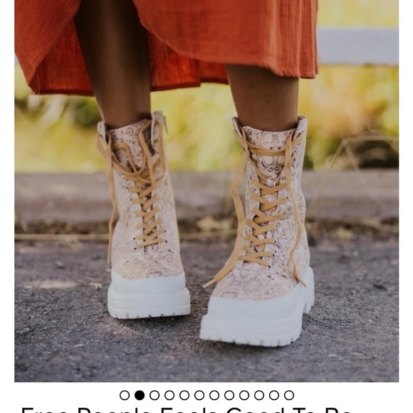 Free People Shoes - 𝅺NWT free people feels good to be lost, canvas, lug sole lace up hiker boots